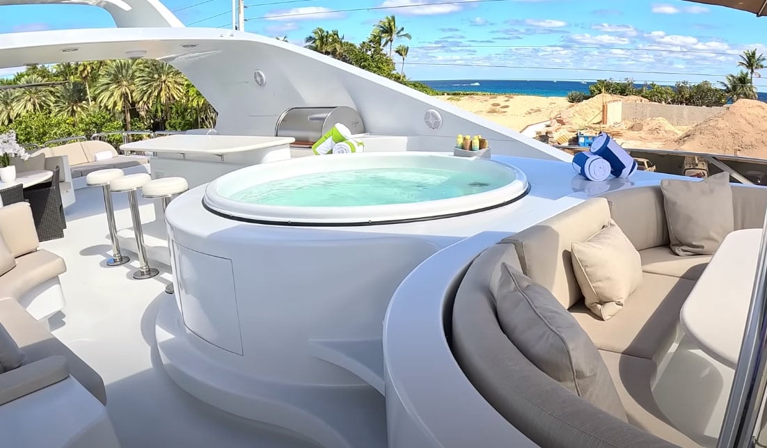 luxus jacht fedélzet videó