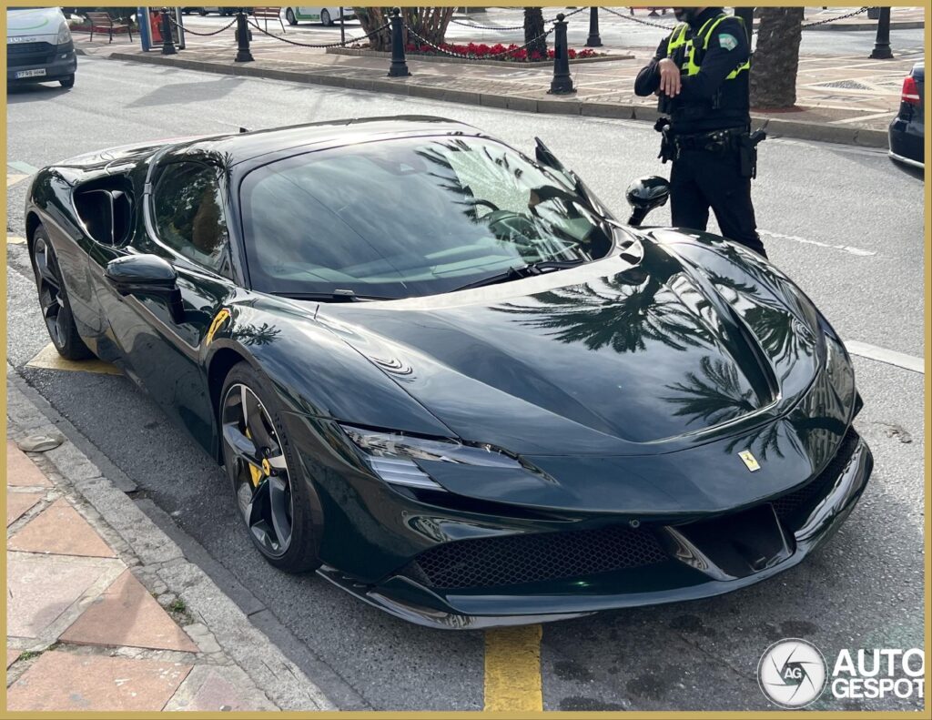 Ferrari, Tiborcz, Marbella
Facebook/Hadházy Ákos